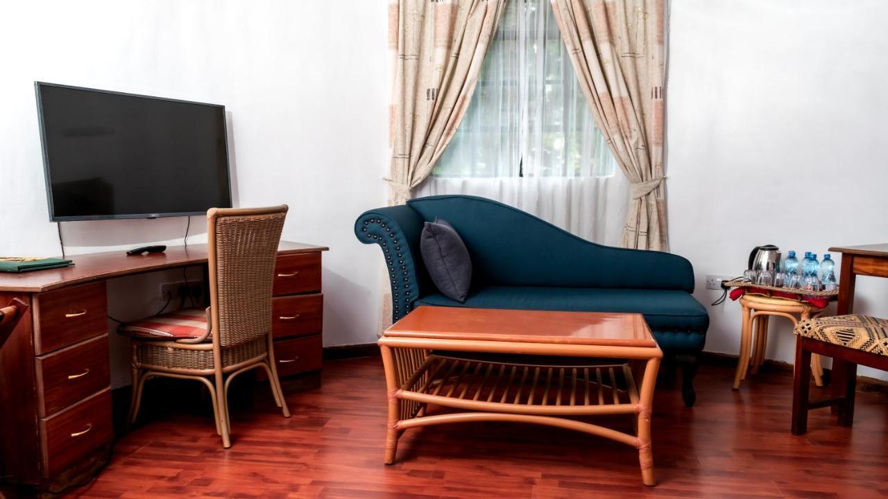 โป เพลส รีสอร์ต Hotel เอลโดเร็ท ภายนอก รูปภาพ